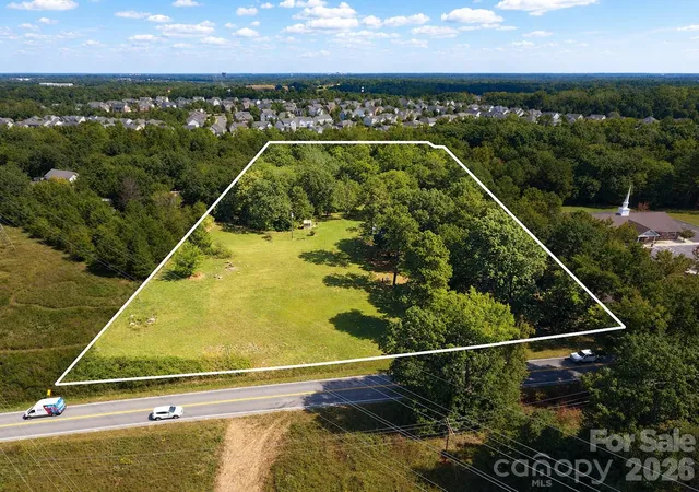 Photo 1 of Land for sale at 1960 Pleasant Rd, Fort Mill, SC 29708 | MLS# 4430375 | Listing updated on 2026-10-02