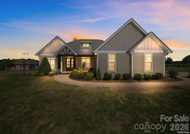 Photo 1 of Single family home for sale at 2870 Bradshaw Rd, Mooresville, NC 28115 | MLS# 4430384 | Listing updated on 2026-10-02