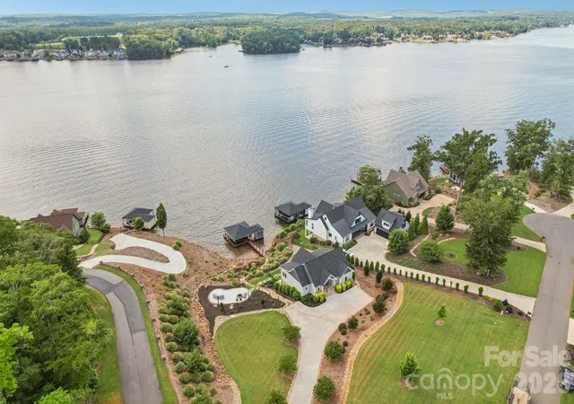 Photo 3 of Single family home for sale at 347 Landing Trl, Mount Gilead, NC 27306 | MLS# 4430386 | Listing updated on 2026-10-06