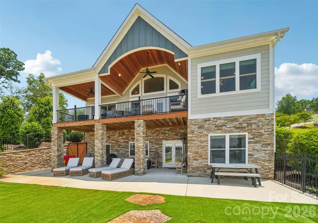 Photo 4 of Single family home for sale at 347 Landing Trl, Mount Gilead, NC 27306 | MLS# 4430386 | Listing updated on 2026-10-06