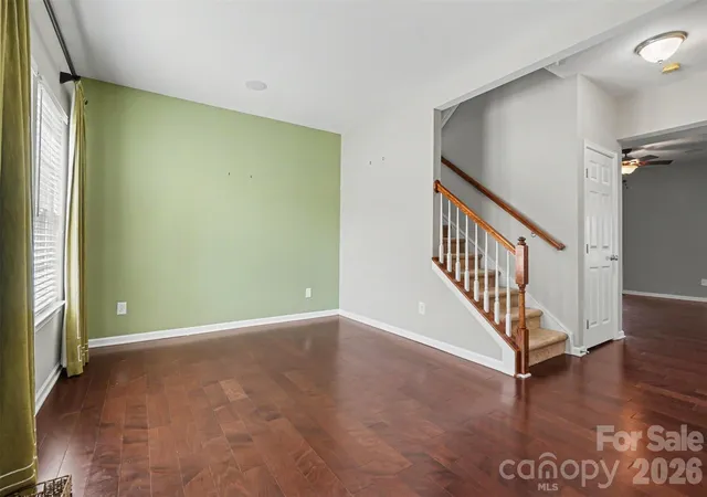 Photo 1 of Single family home for sale at 3315 Ashley View Dr, Charlotte, NC 28213 | MLS# 4430403 | Listing updated on 2026-10-01