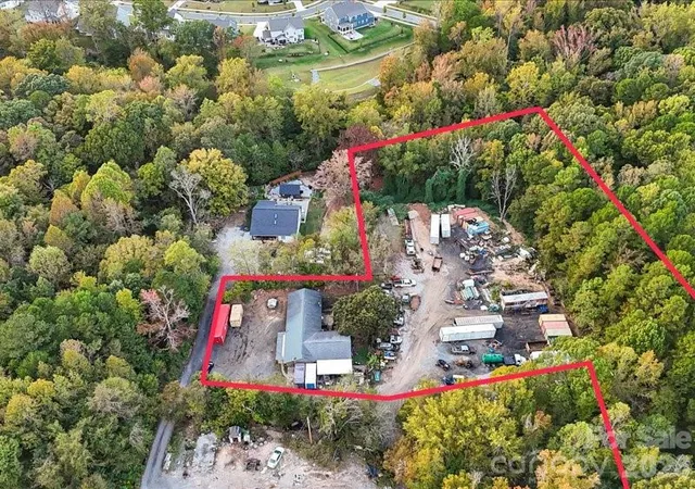 Photo 1 of Single family home for sale at 13225 Asbury Chapel Rd, Huntersville, NC 28078 | MLS# 4430405 | Listing updated on 2026-10-02