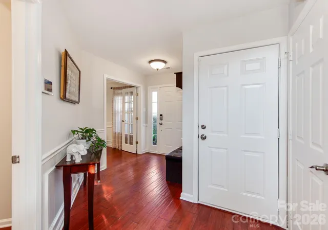 Photo 3 of Single family home for sale at 7707 Nicolette Ct, Charlotte, NC 28215 | MLS# 4430418 | Listing updated on 2026-10-29