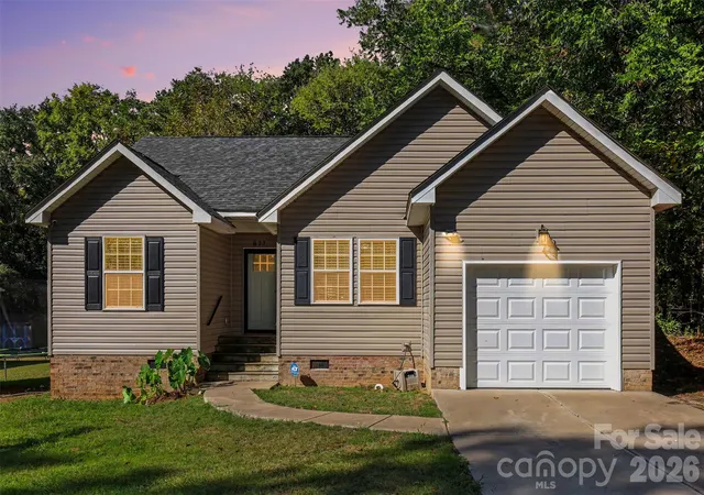 Photo 1 of Single family home for sale at 633 Ashford St, Chester, SC 29706 | MLS# 4430424 | Listing updated on 2026-10-03
