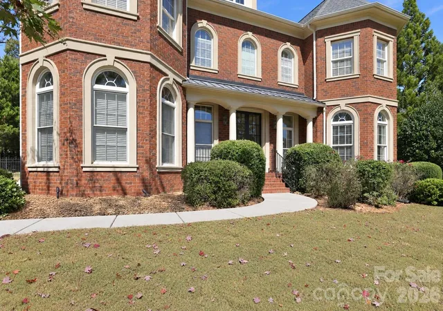 Photo 3 of Mansion for sale at 2309 Highland Forest Dr, Waxhaw, NC 28173 | MLS# 4430428 | Listing updated on 2026-10-09