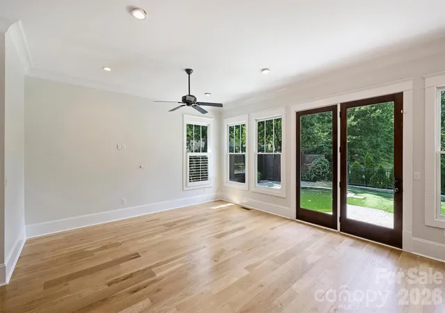 Photo 4 of Townhouse for sale at 1111 Pierce St, Charlotte, NC 28203 | MLS# 4430434 | Listing updated on 2026-10-08