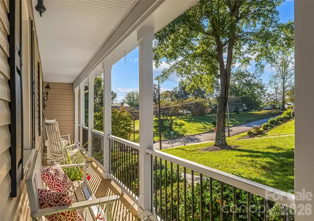 Photo 3 of Single family home for sale at 5 Clearview St, Granite Falls, NC 28630 | MLS# 4430445 | Listing updated on 2026-10-09