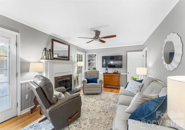 Photo 3 of Single family home for sale at 5 Clearview St, Granite Falls, NC 28630 | MLS# 4430445 | Listing updated on 2026-10-09