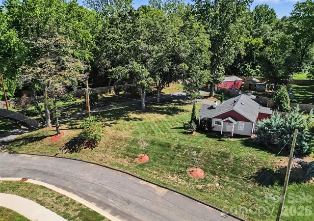 Photo 1 of Land for sale at 3009 New Pineola Rd, Charlotte, NC 28208 | MLS# 4430452 | Listing updated on 2026-10-12