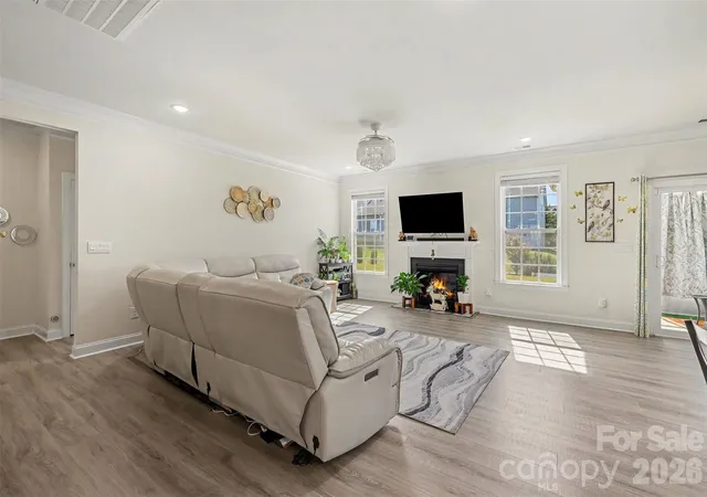 Photo 3 of Single family home for sale at 8815 Mangfall Ln, Fort Mill, SC 29707 | MLS# 4430461 | Listing updated on 2026-10-15