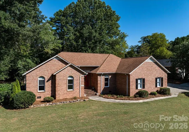 Photo 1 of Single family home for sale at 8636 Sherrills Crk Dr, Terrell, NC 28682 | MLS# 4430465 | Listing updated on 2026-10-03