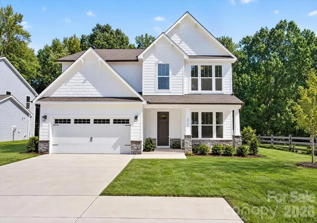 Single family home for sale at 4927 Potter Rd, Matthews, NC 28104 | MLS# 4430466 | Listing updated on 2026-10-04