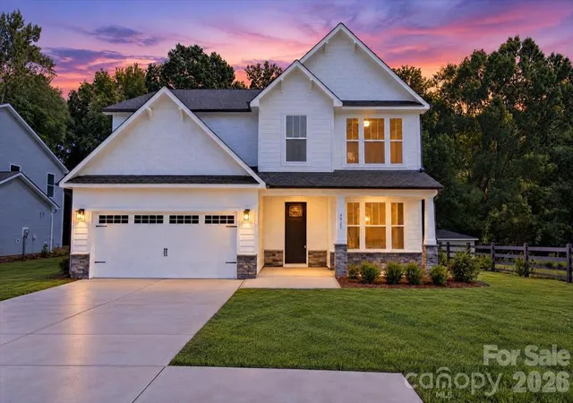 Photo 1 of Single family home for sale at 4927 Potter Rd, Matthews, NC 28104 | MLS# 4430466 | Listing updated on 2026-10-04