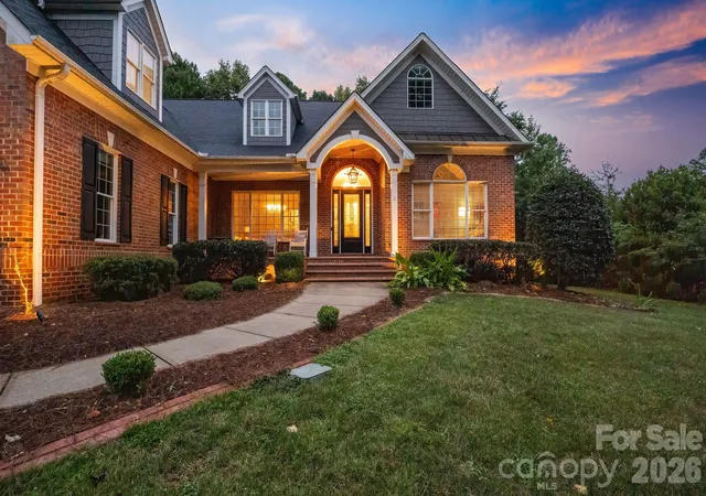 Photo 2 of Single family home for sale at 9263 Egret Ridge, Belmont, NC 28012 | MLS# 4430469 | Listing updated on 2026-10-02