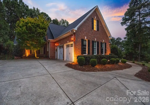 Photo 4 of Single family home for sale at 9263 Egret Ridge, Belmont, NC 28012 | MLS# 4430469 | Listing updated on 2026-10-02