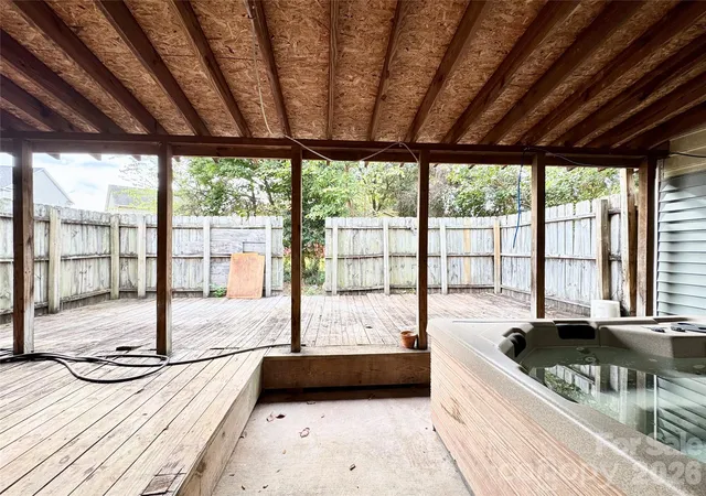 Photo 3 of Single family home for sale at 1634 Pamela Lorraine Dr, Charlotte, NC 28213 | MLS# 4430476 | Listing updated on 2026-10-07