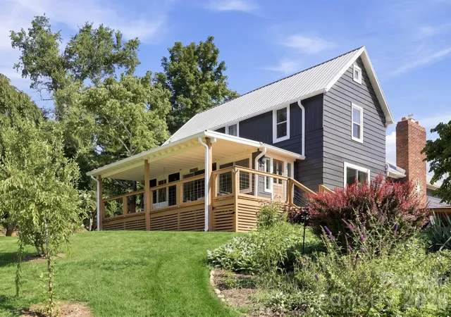 Photo 2 of Single family home for sale at 2252 Riceville Rd #1, Asheville, NC 28805 | MLS# 4430483 | Listing updated on 2026-10-04