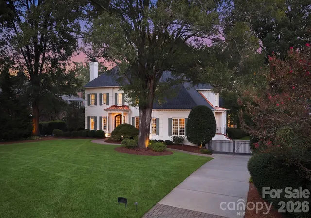 Photo 2 of Single family home for sale at 2419 Overhill Rd, Charlotte, NC 28211 | MLS# 4430502 | Listing updated on 2026-10-06