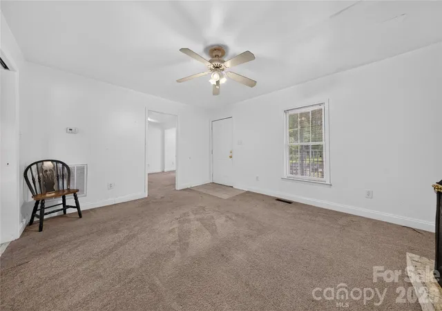 Photo 4 of Single family home for sale at 7572 Charlotte Hwy, Fort Mill, SC 29707 | MLS# 4430507 | Listing updated on 2026-10-13