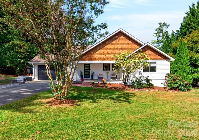 Single family home for sale at 5 Inglewood Rd, Asheville, NC 28804 | MLS# 4430520