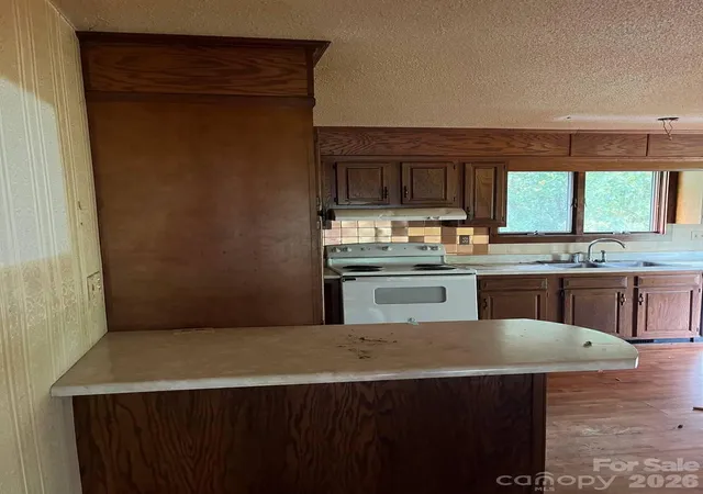 Photo 4 of Single family home for sale at 79 Starnes Cvs Rd, Asheville, NC 28806 | MLS# 4430523 | Listing updated on 2026-10-05