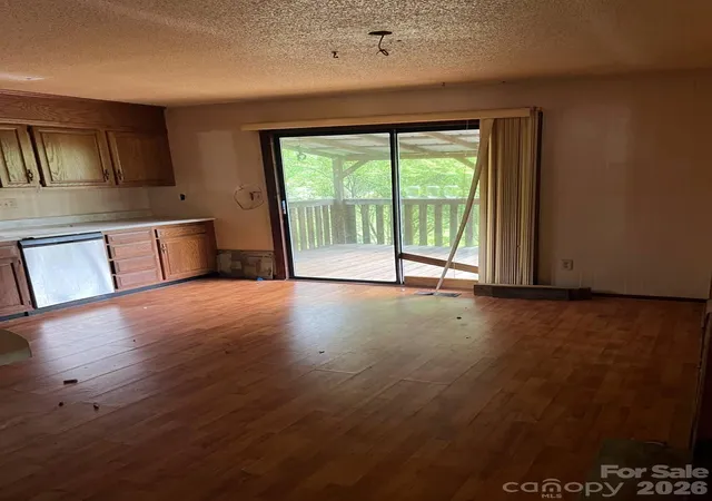 Photo 3 of Single family home for sale at 79 Starnes Cvs Rd, Asheville, NC 28806 | MLS# 4430523 | Listing updated on 2026-10-05