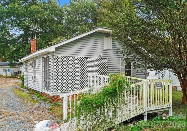 Single family home for sale at 905 Skyland St, Kannapolis, NC 28083 | MLS# 4430524