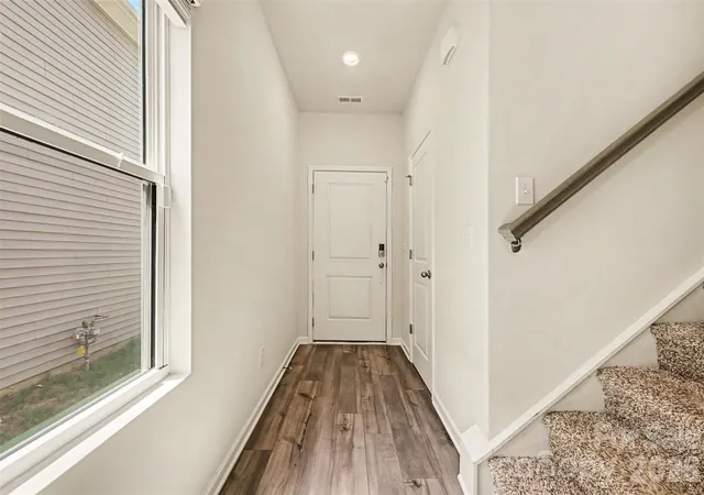 Photo 1 of Single family home for sale at 1160 Harland St, Charlotte, NC 28216 | MLS# 4430535 | Listing updated on 2026-10-01