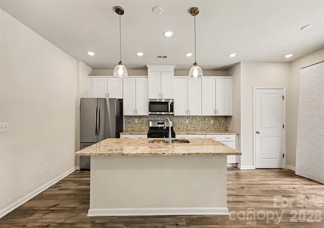 Photo 4 of Single family home for sale at 1160 Harland St, Charlotte, NC 28216 | MLS# 4430535 | Listing updated on 2026-10-01