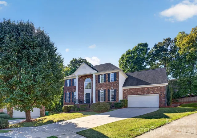 Photo 2 of Single family home for sale at 2502 Sandy Ridge Ln, Matthews, NC 28105 | MLS# 4430552 | Listing updated on 2026-10-03