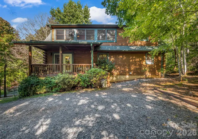Photo 2 of Single family home for sale at 124 Starling Ln, Lake Lure, NC 28746 | MLS# 4430565 | Listing updated on 2026-10-03