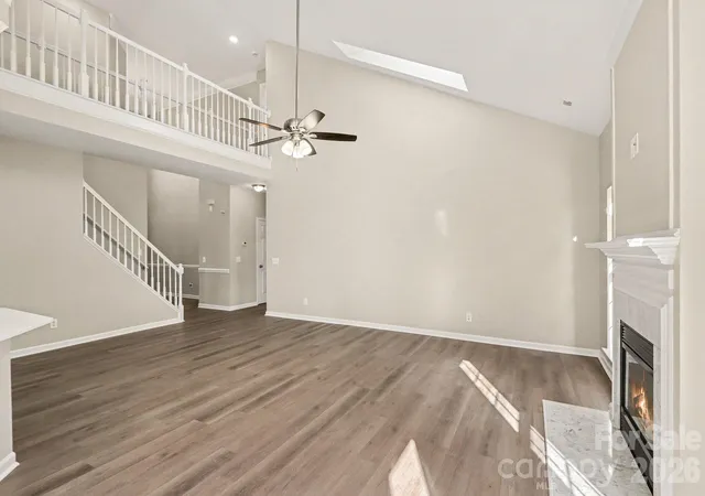 Photo 3 of Single family home for sale at 6820 Sweetfield Dr, Huntersville, NC 28078 | MLS# 4430573 | Listing updated on 2026-10-05