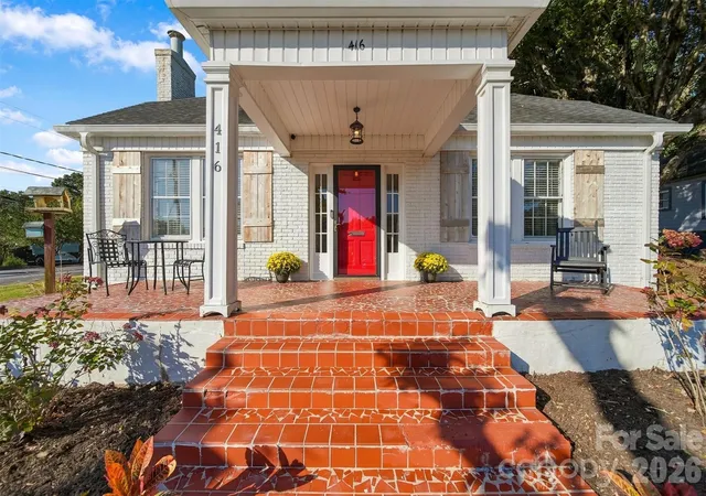 Photo 3 of Single family home for sale at 416 Kentwood St SW, Lenoir, NC 28645 | MLS# 4430589 | Listing updated on 2026-10-09