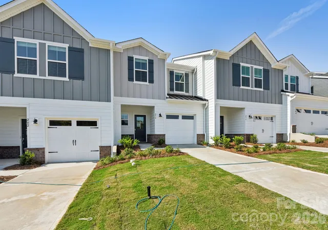 Townhouse for sale at 476 Markridge Loop, Fort Mill, SC 29708 | MLS# 4430596