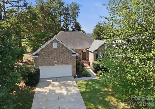 Photo 3 of Single family home for sale at 12022 Harmon Ln, Pineville, NC 28134 | MLS# 4430625 | Listing updated on 2026-10-02