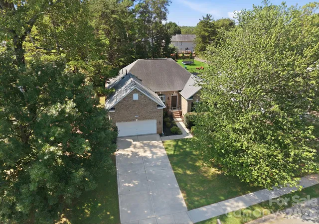 Photo 3 of Single family home for sale at 12022 Harmon Ln, Pineville, NC 28134 | MLS# 4430625 | Listing updated on 2026-10-02