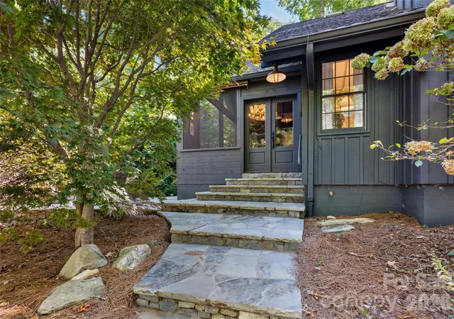 Photo 3 of Single family home for sale at 17 Clb Cottages Way #41, Lake Toxaway, NC 28747 | MLS# 4430629 | Listing updated on 2026-10-03