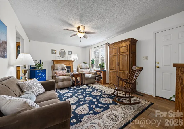Photo 2 of Single family home for sale at 106 Misty Ln, Kings Mountain, NC 28086 | MLS# 4430641 | Listing updated on 2026-10-08