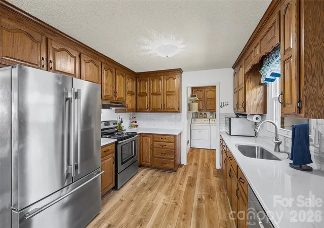 Photo 3 of Single family home for sale at 106 Misty Ln, Kings Mountain, NC 28086 | MLS# 4430641 | Listing updated on 2026-10-08