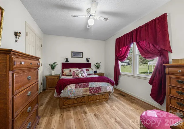 Photo 4 of Single family home for sale at 106 Misty Ln, Kings Mountain, NC 28086 | MLS# 4430641 | Listing updated on 2026-10-08