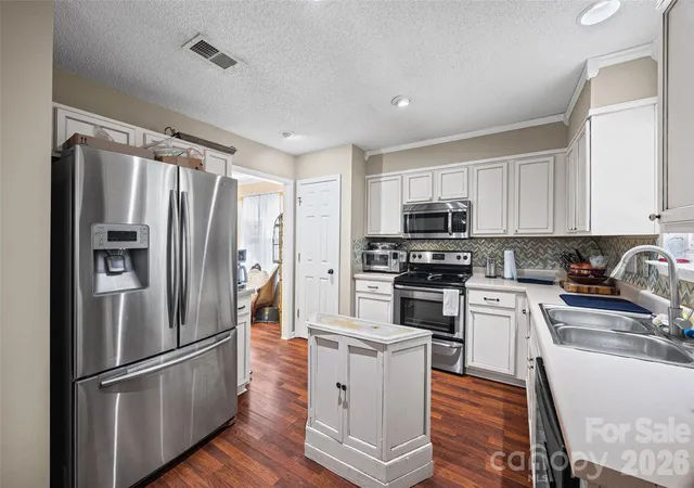 Photo 3 of Single family home for sale at 1277 Winding Path Rd, Clover, SC 29710 | MLS# 4430642 | Listing updated on 2026-10-09
