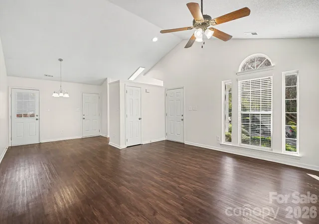 Photo 3 of Single family home for sale at 4609 Avalon Forest Ln, Charlotte, NC 28269 | MLS# 4430650 | Listing updated on 2026-10-06