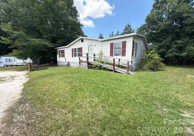 Photo 2 of Single family home for sale at 176 Mandy Ln, Union, SC 29379 | MLS# 4430653 | Listing updated on 2026-10-02