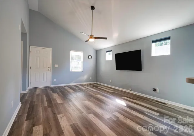 Photo 3 of Single family home for sale at 1414 Southridge St, Shelby, NC 28152 | MLS# 4430658 | Listing updated on 2026-10-05