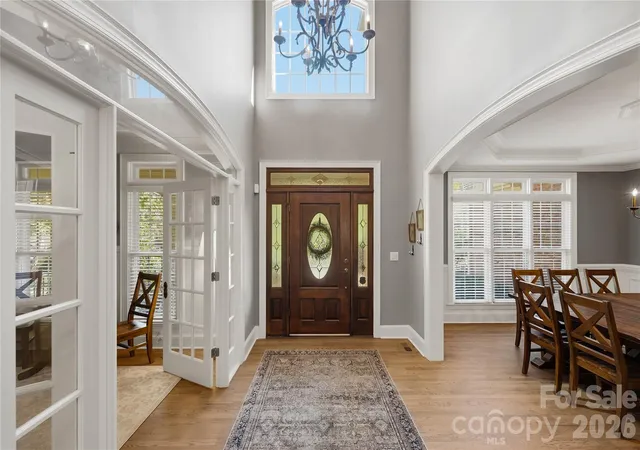 Photo 4 of Sale Pending at 28015 Villa Walk Ln, Fort Mill, SC 29707 | MLS# 4430668 | Listing updated on 2026-10-08