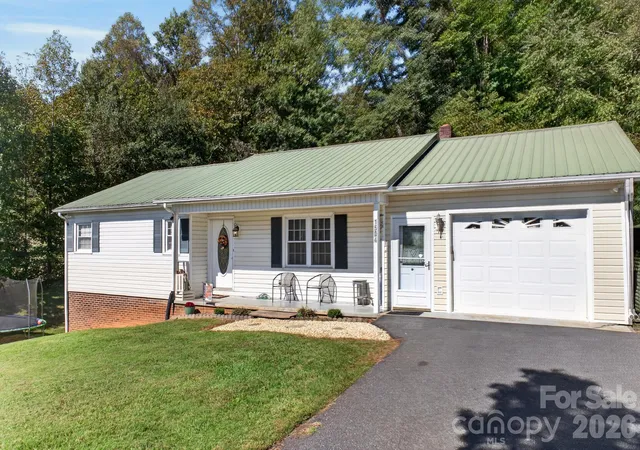 Photo 2 of Single family home for sale at 1504 Highway 268, Lenoir, NC 28645 | MLS# 4430670 | Listing updated on 2026-10-05