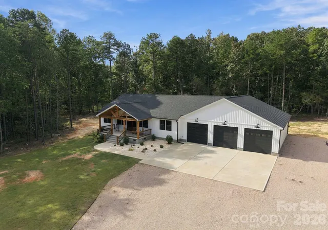 Photo 2 of Single family home for sale at 1020 Rock Pond Ln, Salisbury, NC 28146 | MLS# 4430684 | Listing updated on 2026-10-03