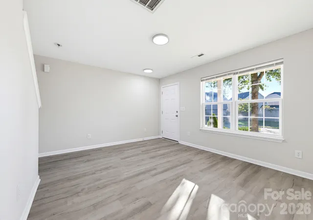 Photo 3 of Single family home for sale at 5718 Natick Dr, Charlotte, NC 28214 | MLS# 4430694 | Listing updated on 2026-10-29