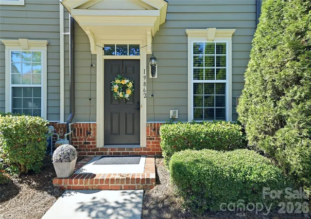 Photo 3 of Townhouse for sale at 19862 Lamp Lighters Way, Cornelius, NC 28031 | MLS# 4430703 | Listing updated on 2026-10-12