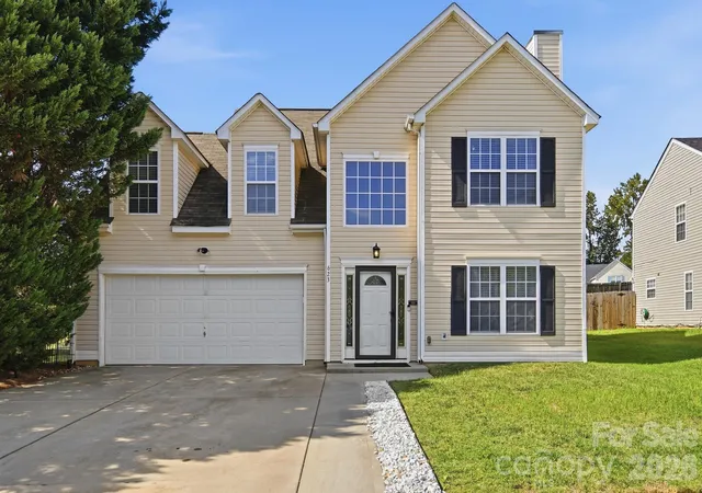 Photo 1 of Single family home for sale at 623 Finborough Ct, Charlotte, NC 28214 | MLS# 4430709 | Listing updated on 2026-10-03